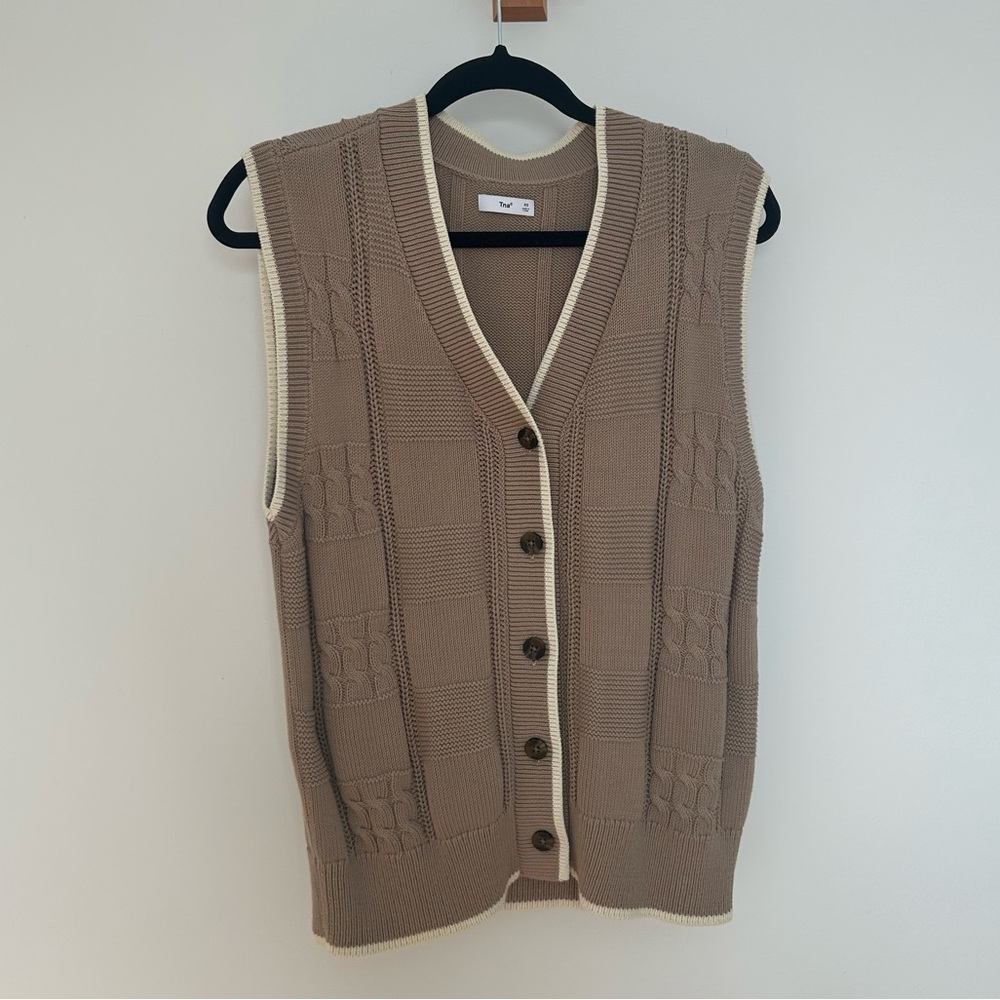 Ariztia TNA sweater vest